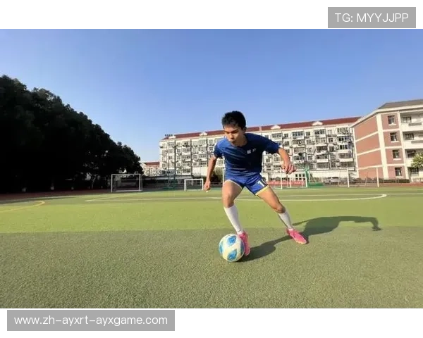 足球比赛中的头球技巧与定位球战术 足球比赛中的头球技巧与定位球战术